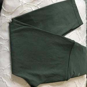 Lululemon align crops 21”